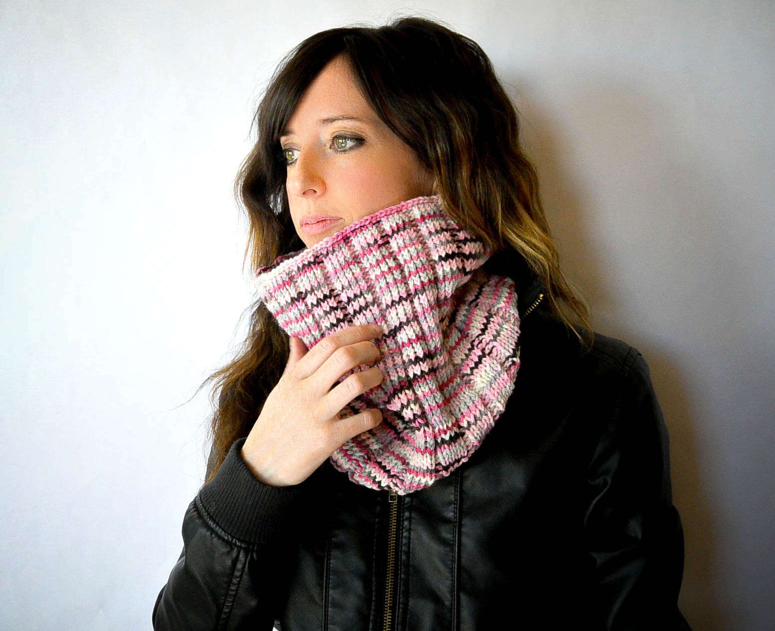 Pattern Time!  Wide Ribbed Neopolitan Knit Cowl