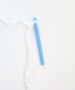 Powdered Sugar Cowl Chain
