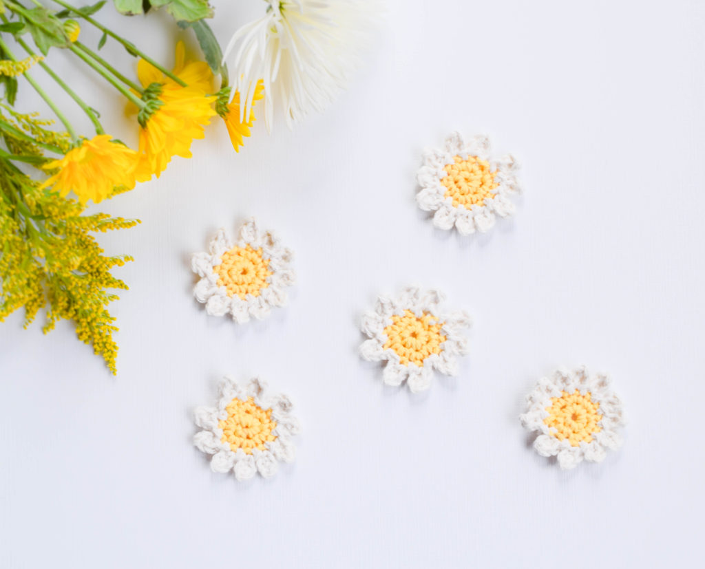 Free Daisies Crochet Pattern