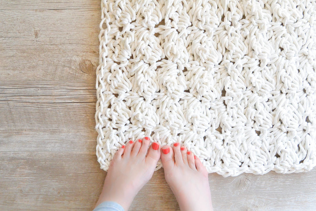 How to Crochet A Rug with Rope