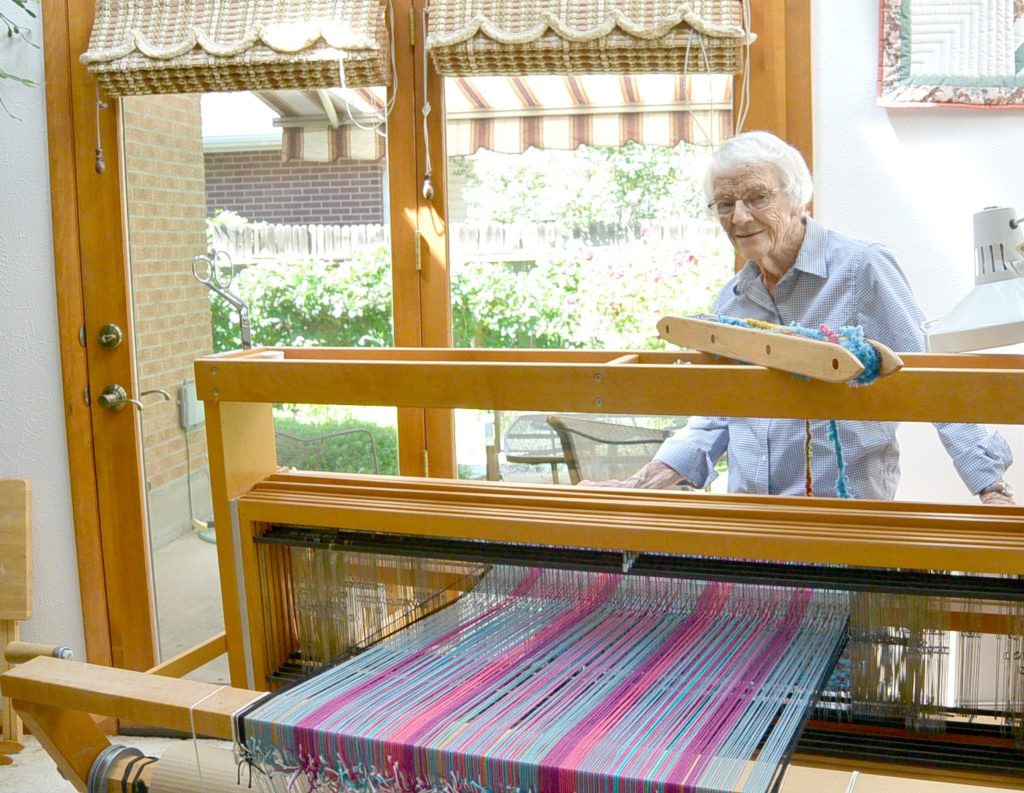 How To Weave - Loom