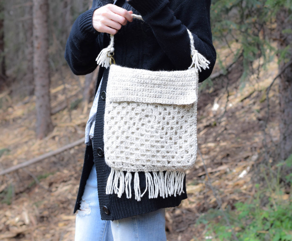 Boho Granny Square Crochet Bag Pattern 5