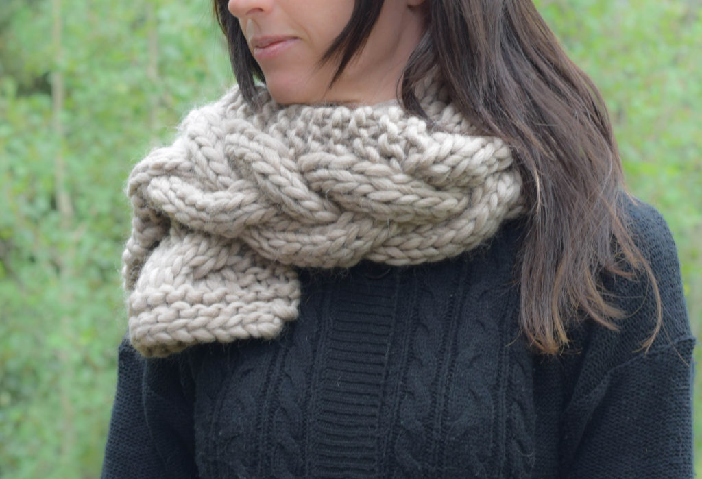 Cabled Knit Chunky Scarf Pattern 4