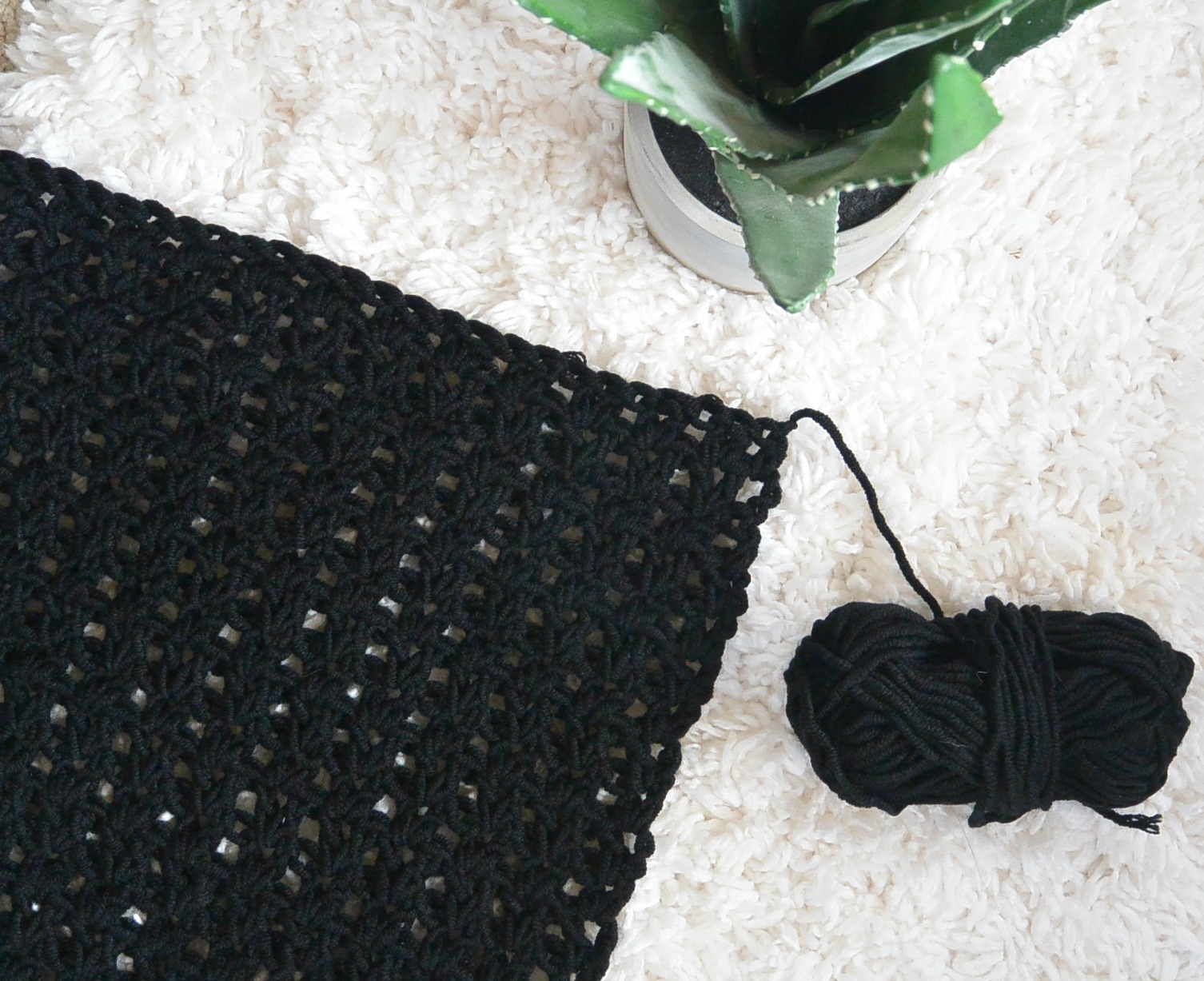 How To Crochet V Stitch Tutorial