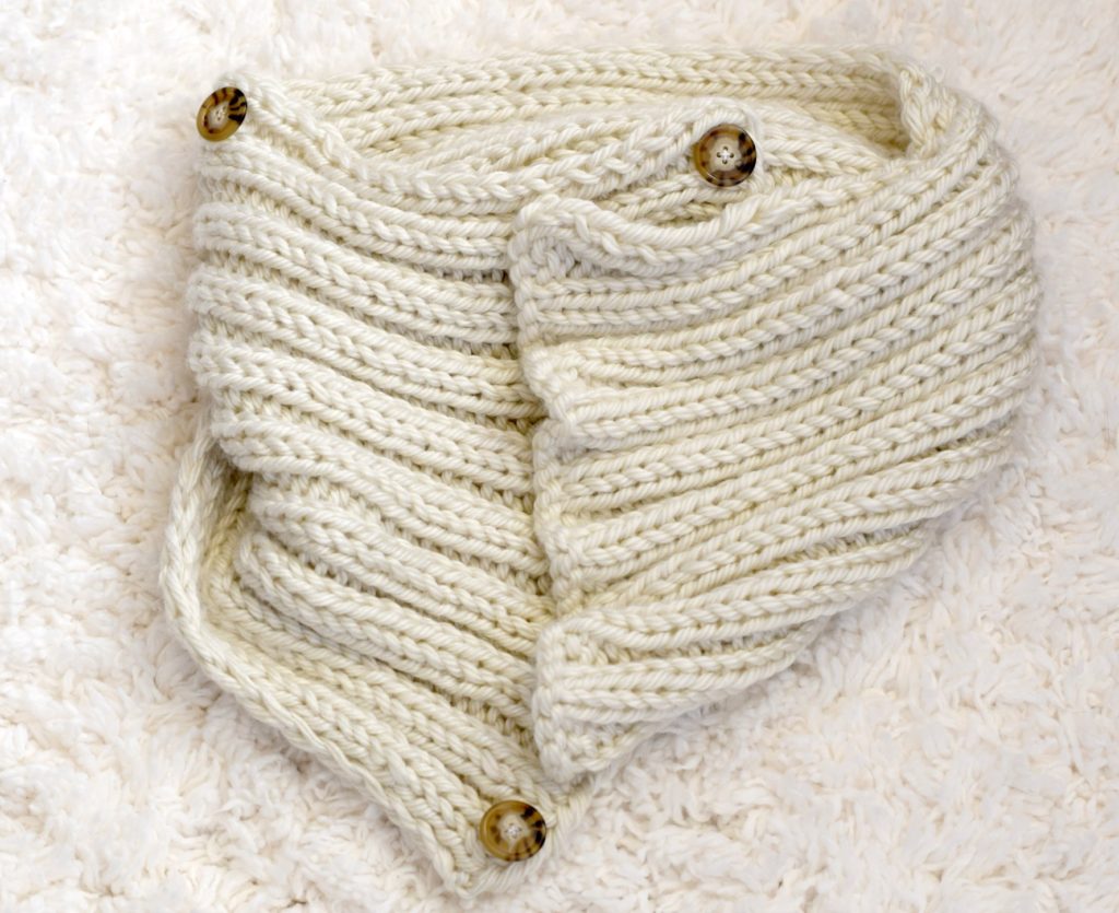 giant-knit-cowl-button-placement-pattern