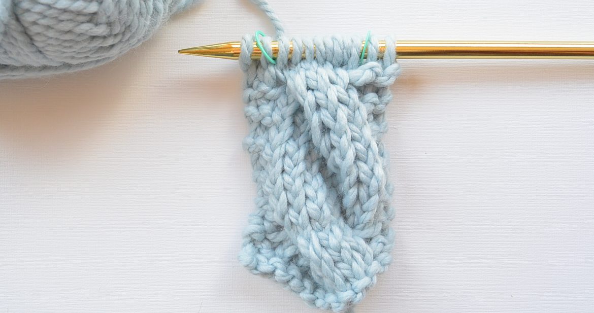 How To Knit A Simple Cable Mama In A Stitch