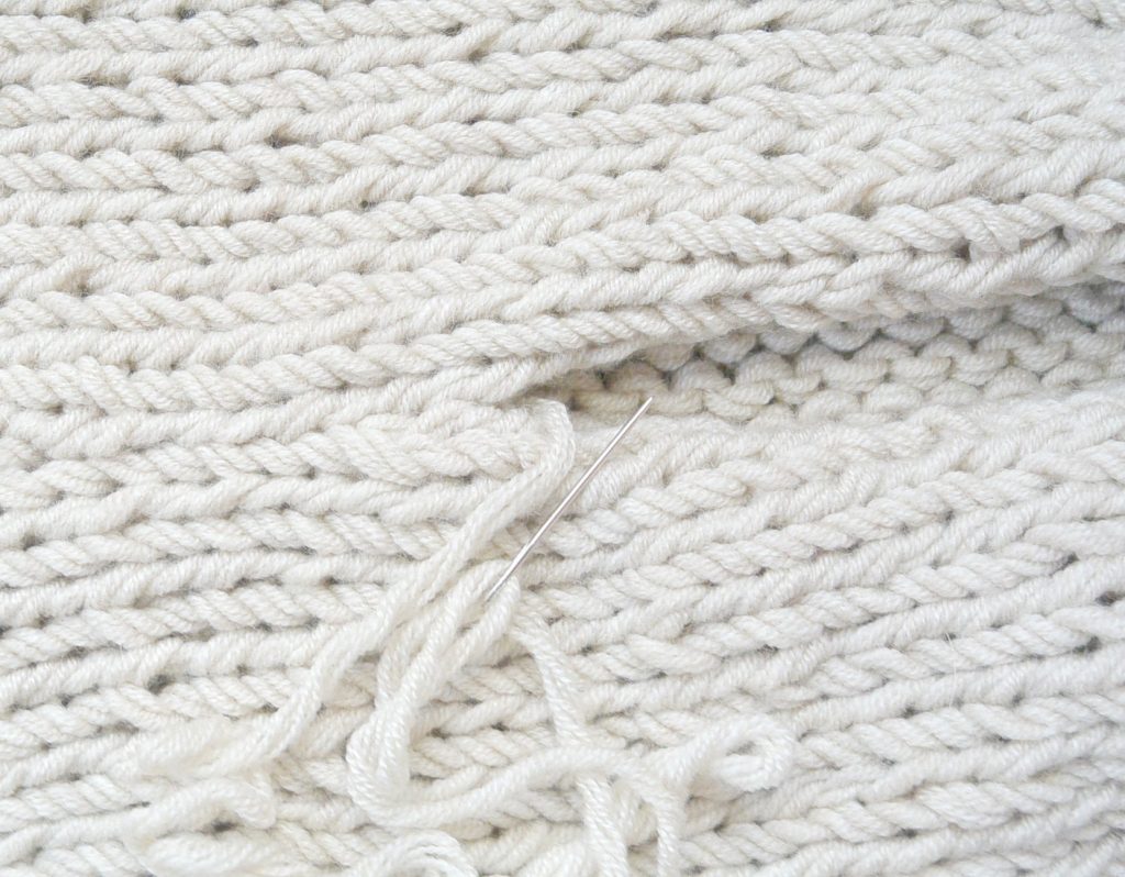 easy-blanket-knit-sweater