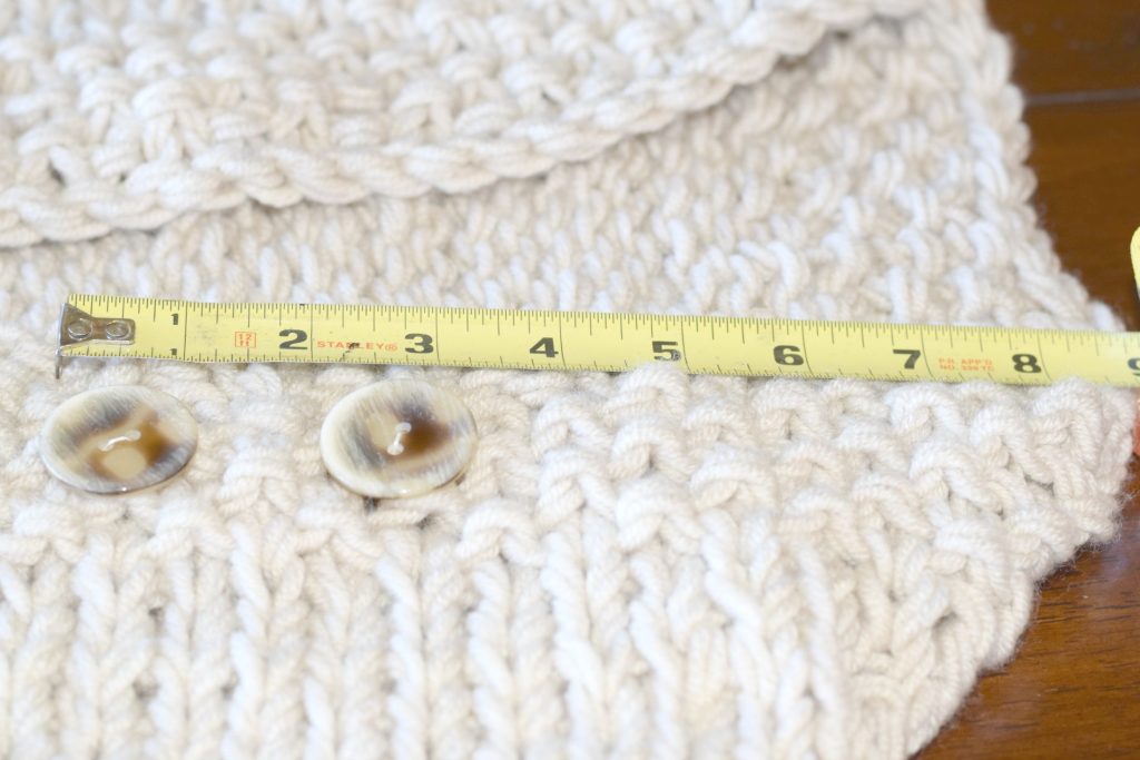 easy-knit-blanket-sweater-buttons