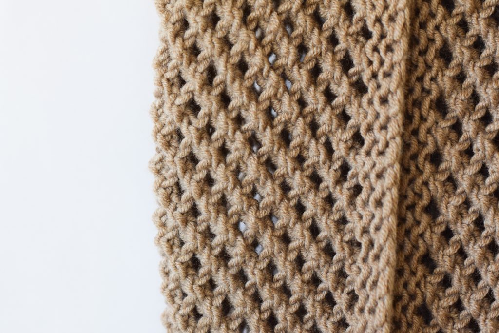 traveler-big-knit-scarf-pattern-5