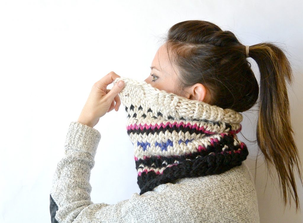 fair-isle-knit-cowl-worn-mama-in-a-stitch