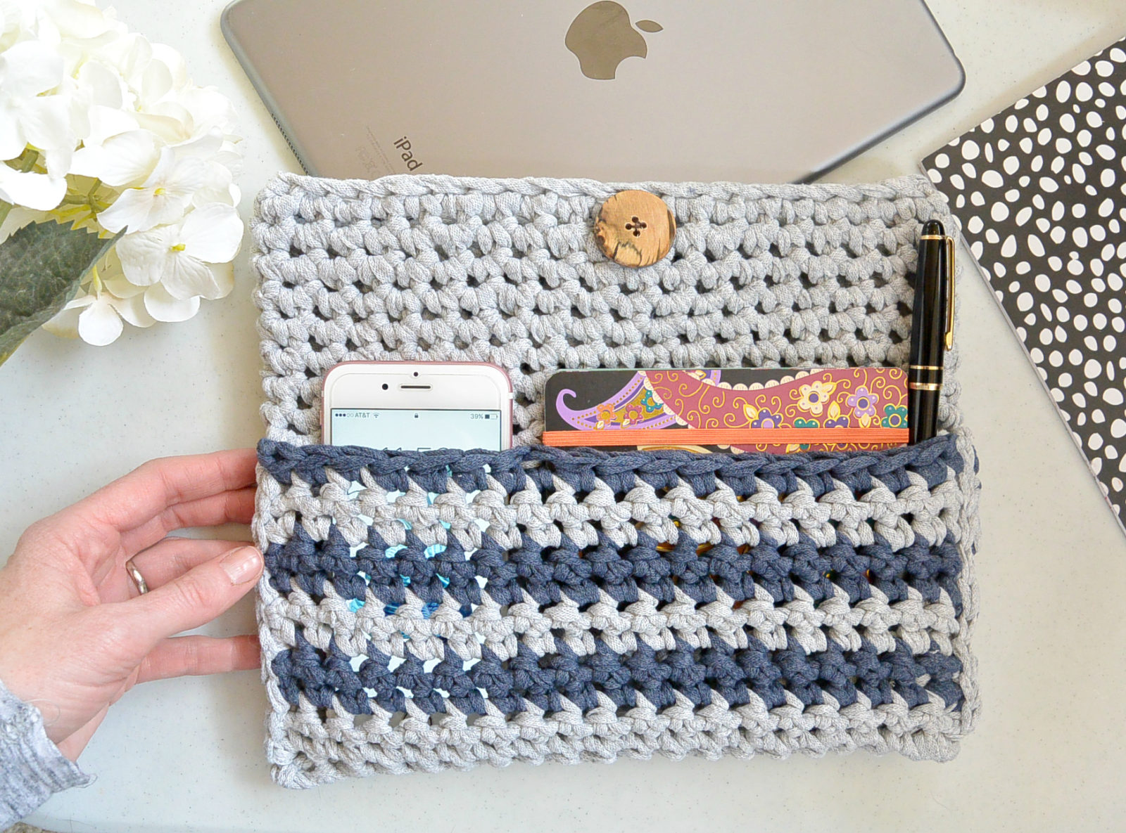 How To Crochet An I Pad Case Mama In A Stitch