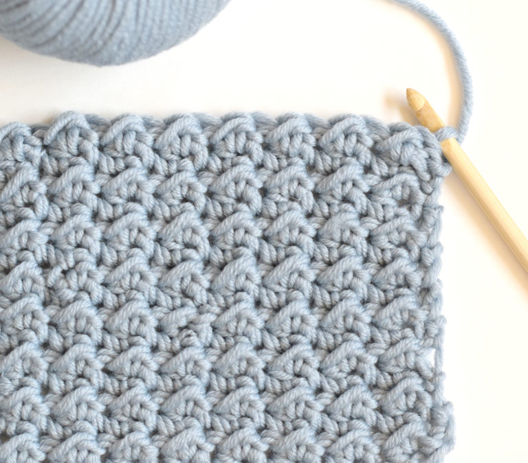 How To Crochet the Even Moss Stitch
