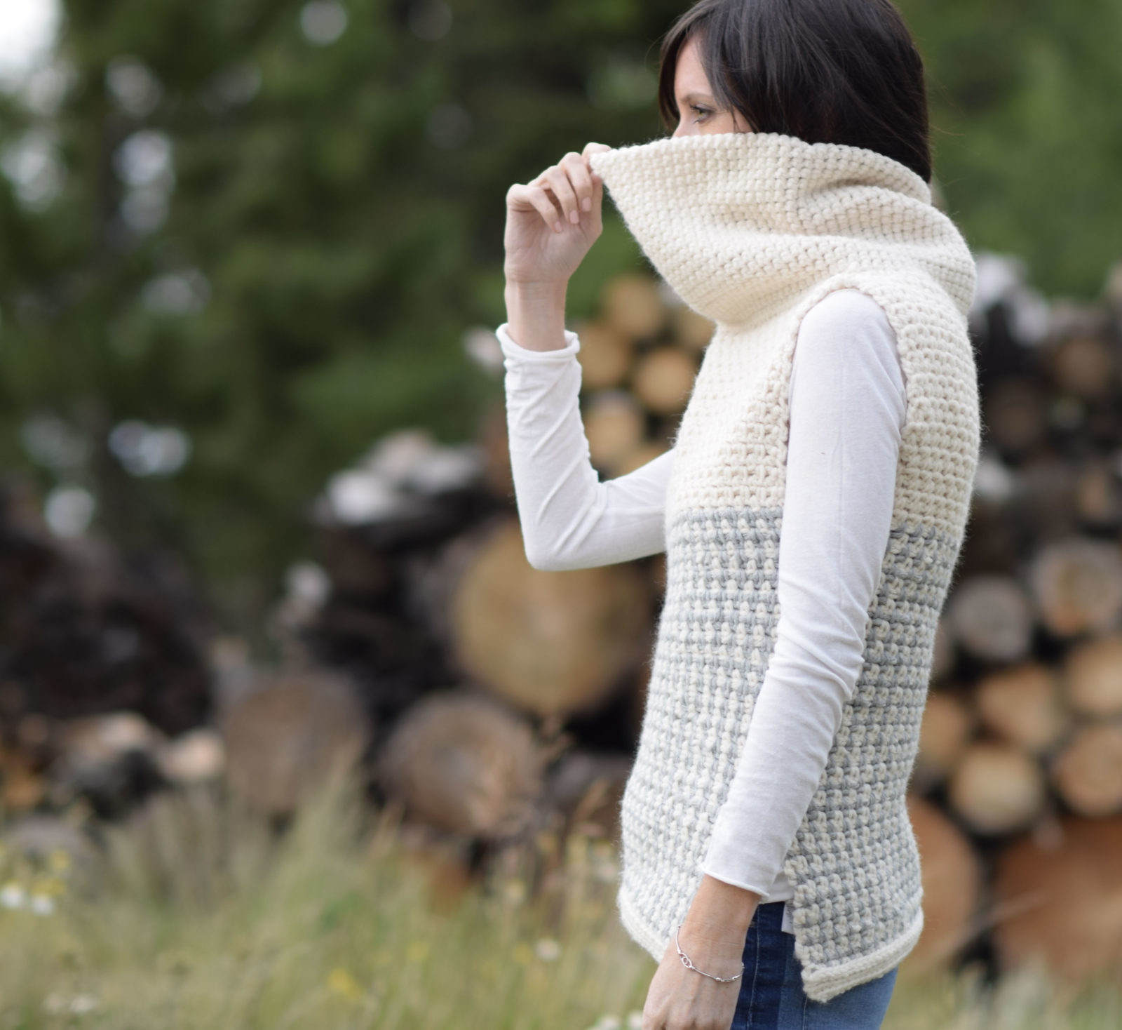 https://www.mamainastitch.com/wp-content/uploads/2017/08/Crocheted-Turtleneck-Vest-Pattern-3.jpg