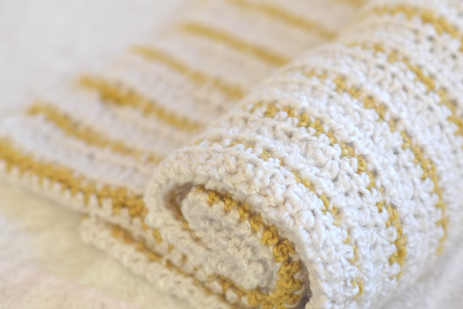 Soft Beginner Crochet Blanket Pattern
