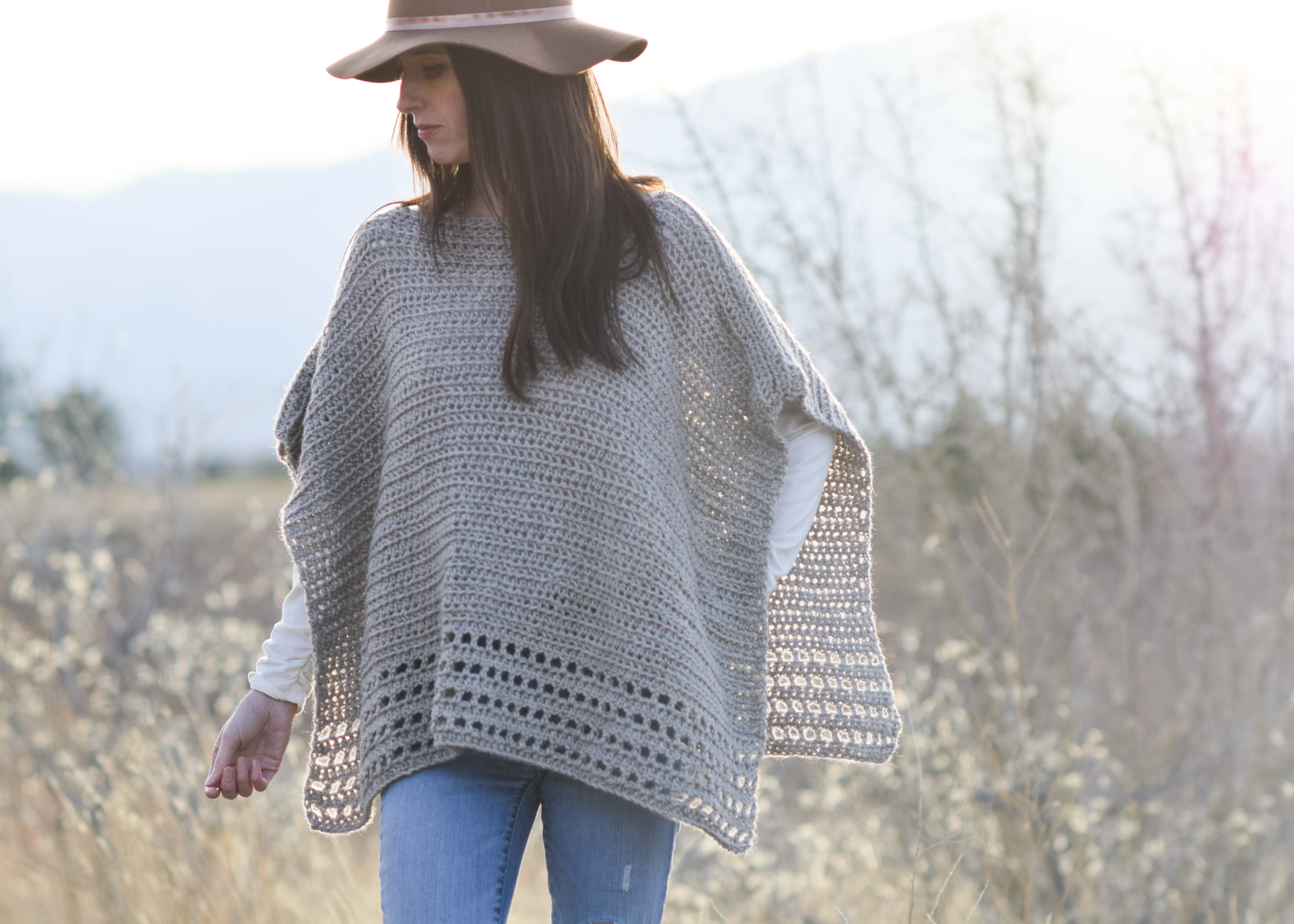 Folkeskole Lull social Light Alpaca Poncho Crochet Pattern – Mama In A Stitch