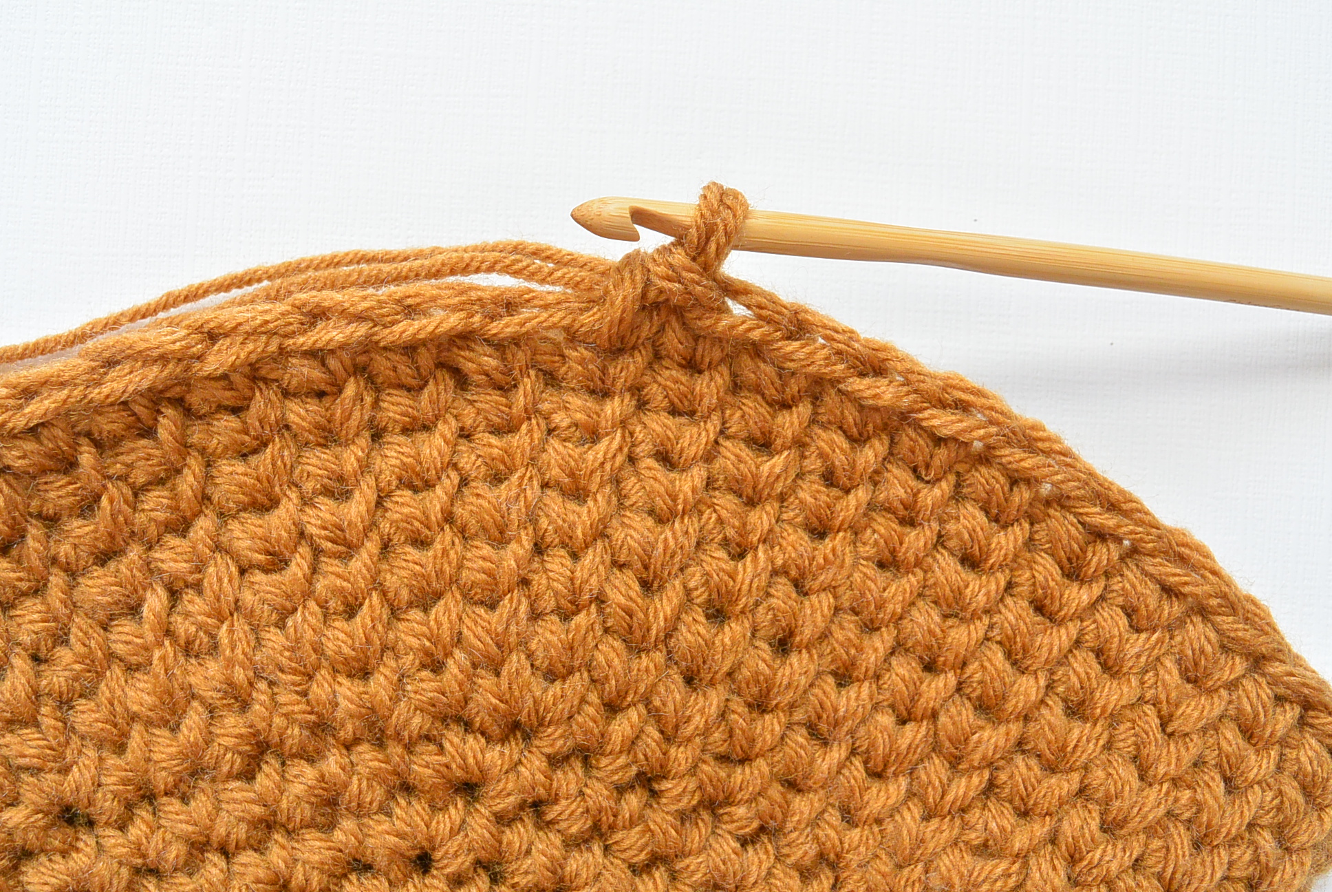 Camel Bucket Bag - Crocheted Bag Pattern – Mama In A Stitch