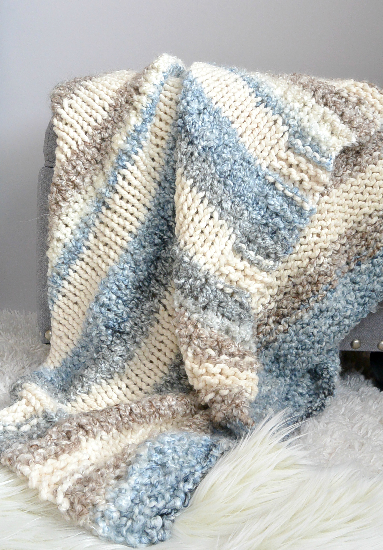 Cuddly Quick Knit Throw Blanket Pattern - Mama In A Stitch