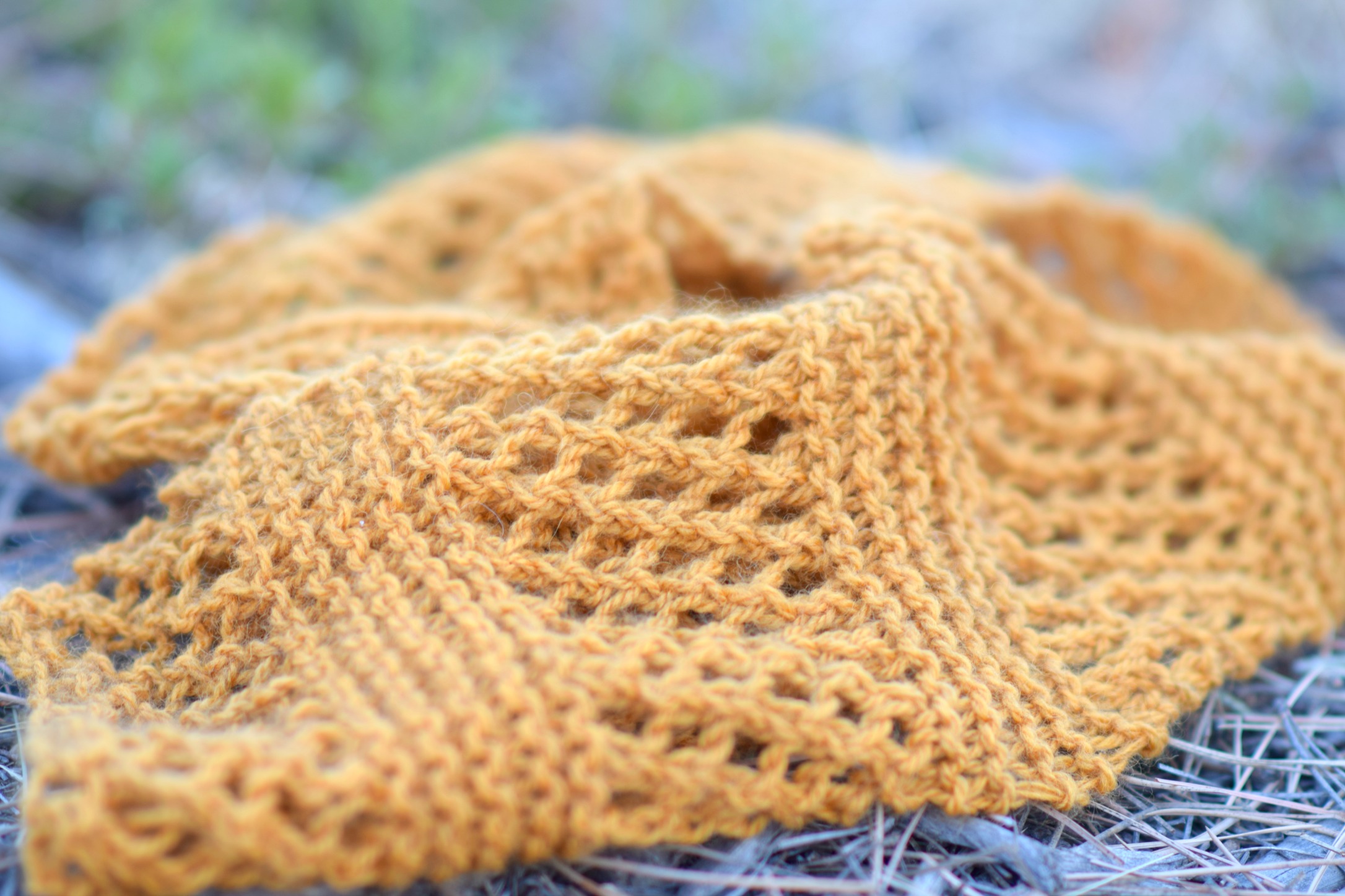 Honeycombs Summer Easy Scarf Knitting Pattern - Mama In A ...