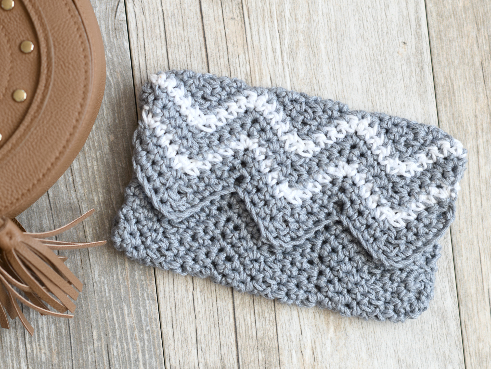 Lil’ Mountains Purse Pouch Crochet Pattern