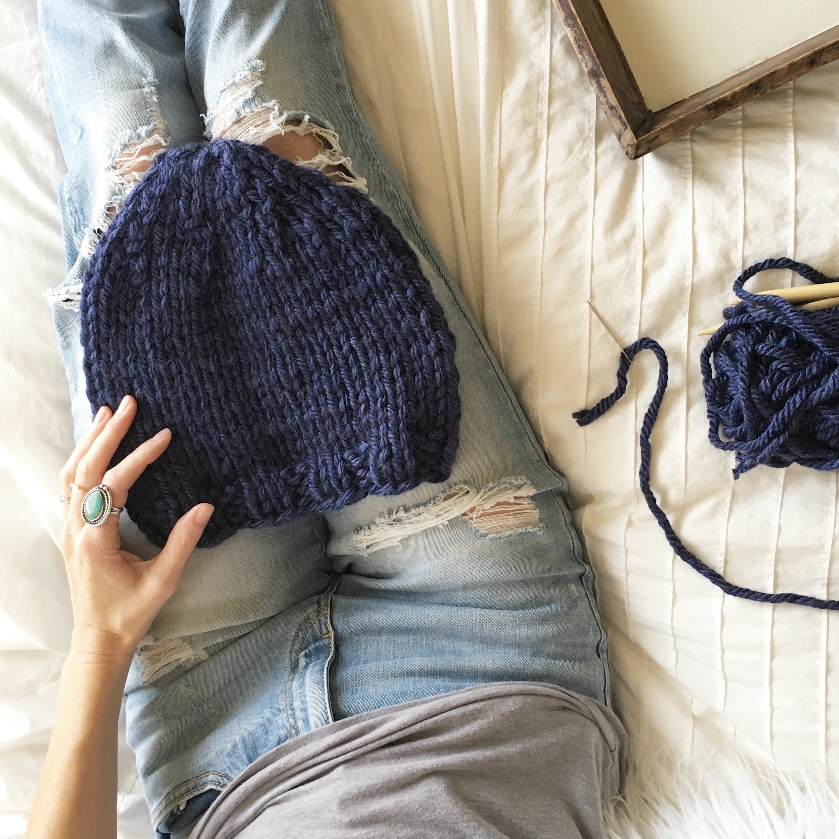mindfulknits Learn to Knit Kit- Knit a Chunky Beanie- Knitting Needles,  Yarn Needle & Acrylic Chunky Bulky Knitting Yarn– Malai- Beginners Basic  Knitting Supplies Set for Relaxation & Stress Relief : 