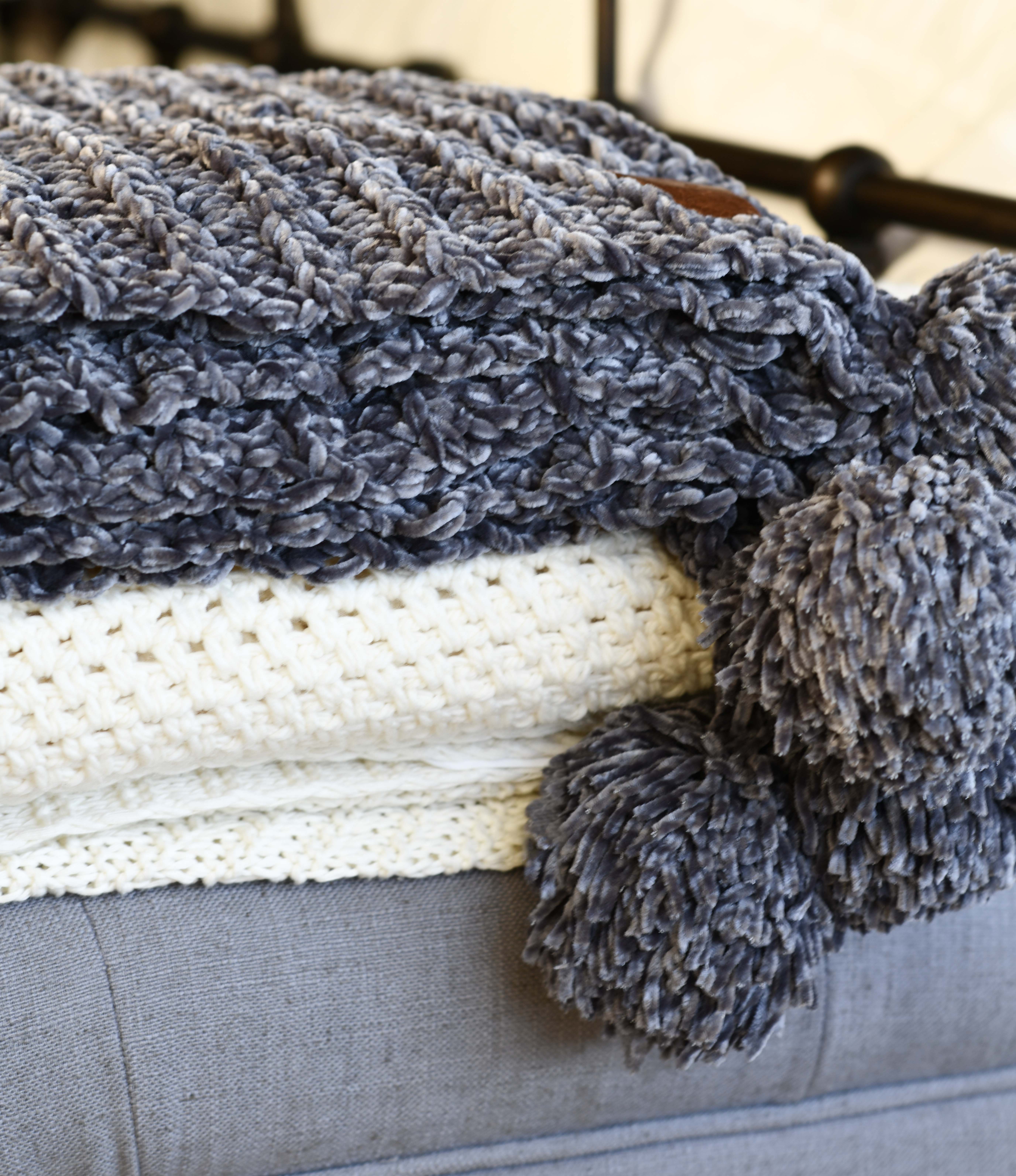 Learn How to Crochet a Blanket using Bernat Velvet Yarn 