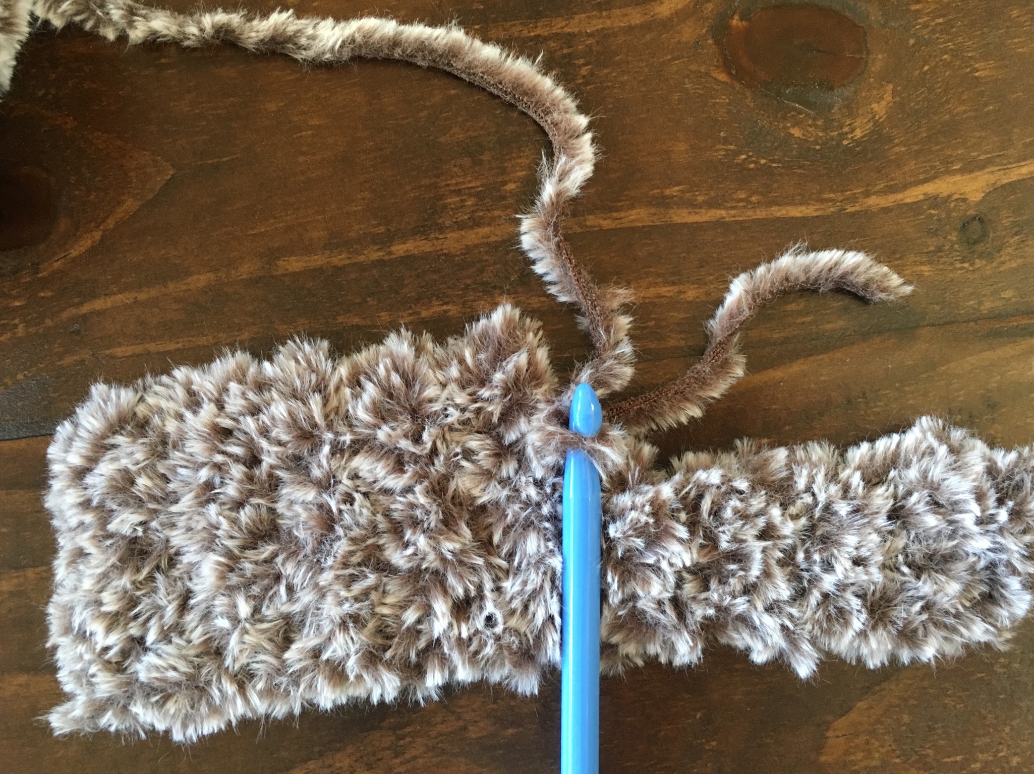 How To Crochet A Crossed Fur Headband Ear Warmer – Mama In A Stitch