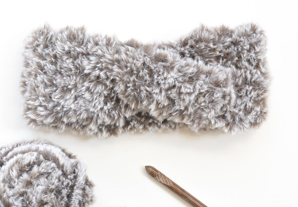 Elegant Faux Fur Crochet Headband 