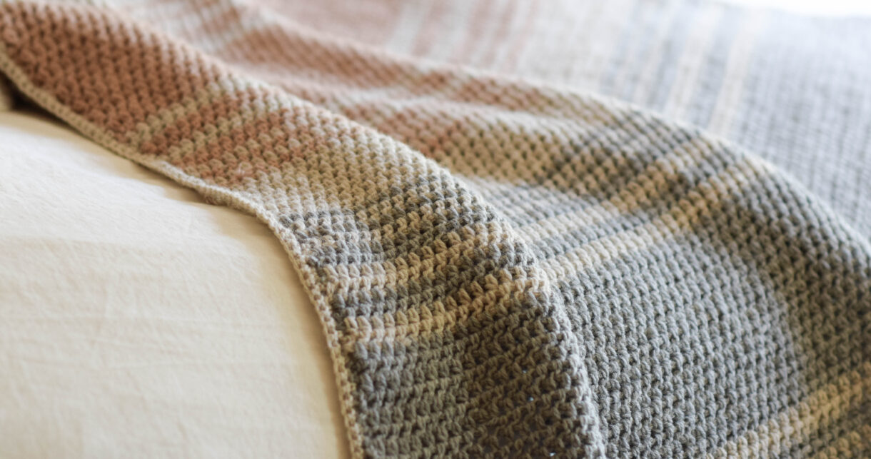 Equinox Striped Blanket Pattern - Mama In A Stitch