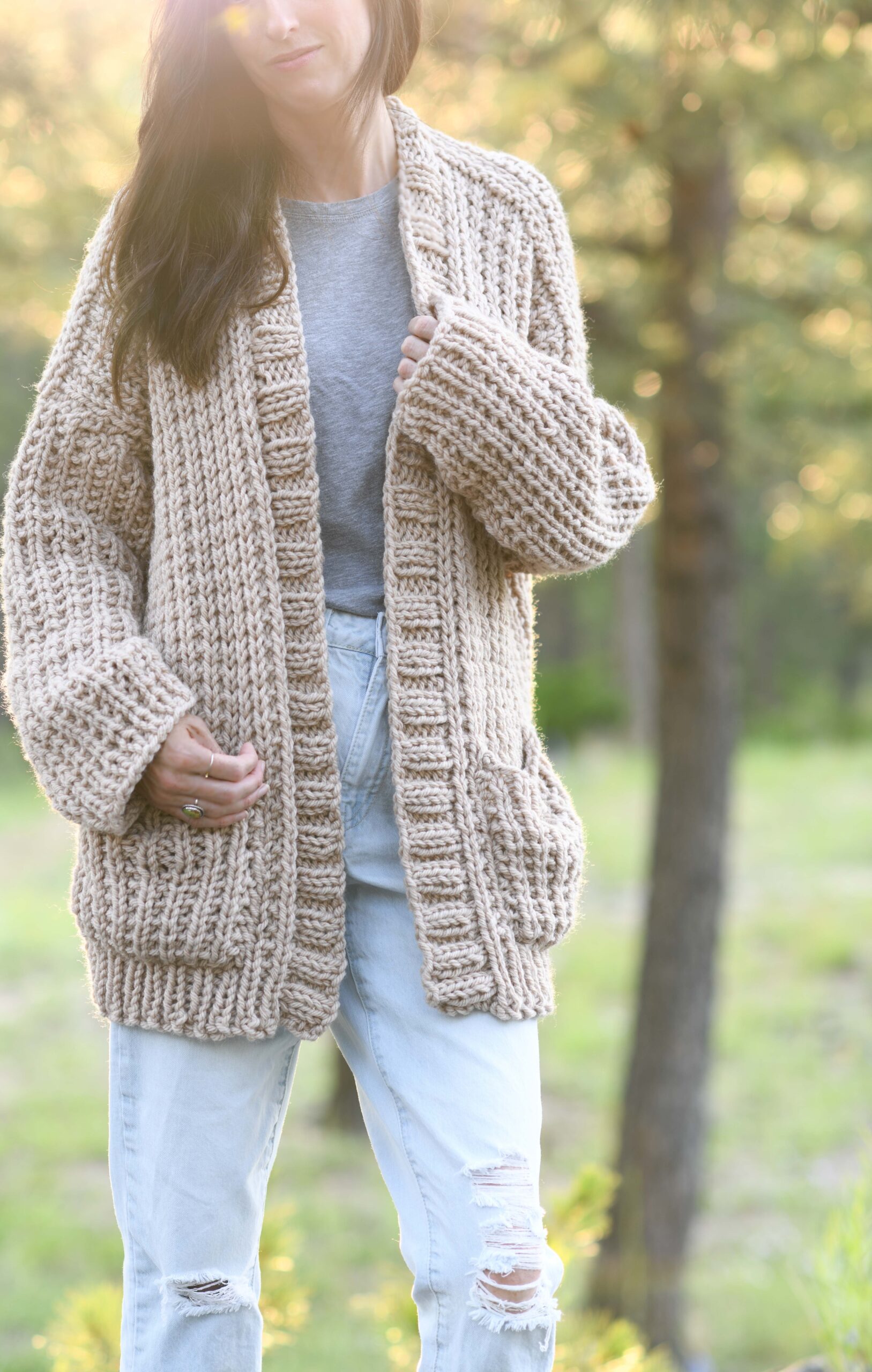 O project / WIDE FIT KNITTED CARDIGAN