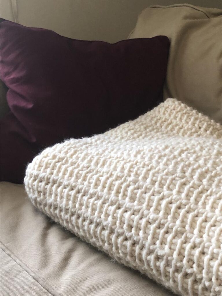 Cream Chunky Blanket Pattern